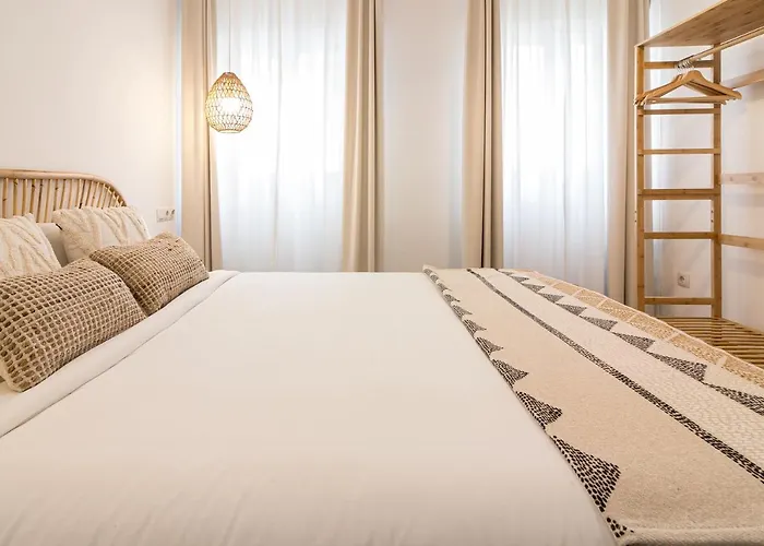 شقة Center Flat Holidays Center مالقة